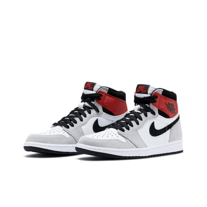 Air Jordan 1 Retro High OG “Light Smoke Grey” - Image 2