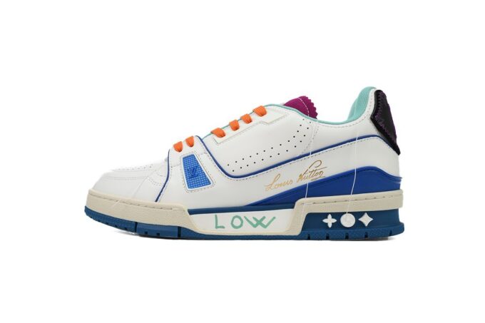 LOUIS VUITTON Trainer Lake Blue