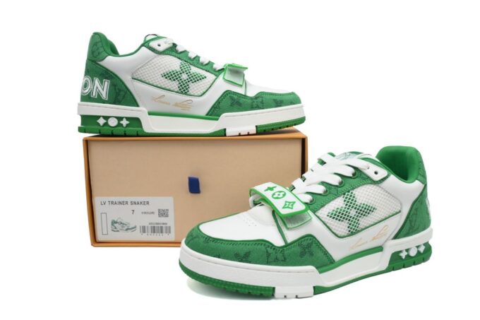Louis Vuitton Trainer Green - Image 2