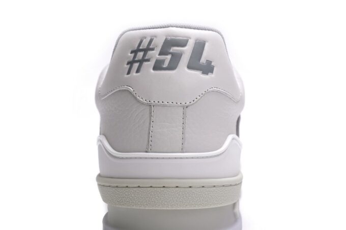 Louis Vuitton Trainer - Image 2