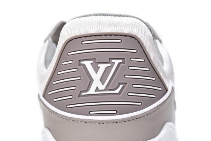 Louis Vuitton Trainer Grey White - Image 3