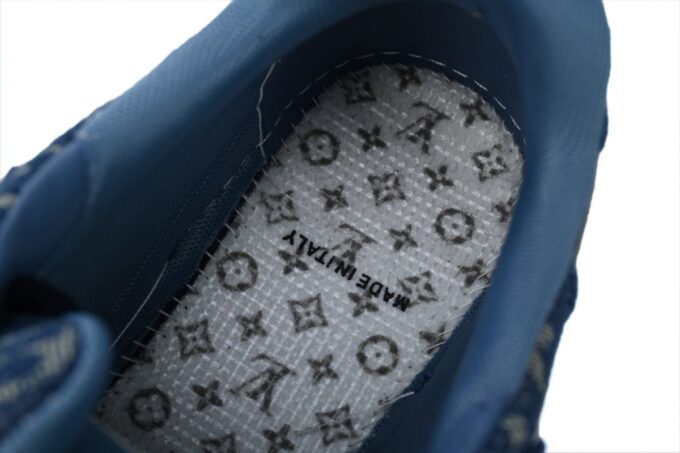 Louis Vuitton Trainer Blue - Image 4