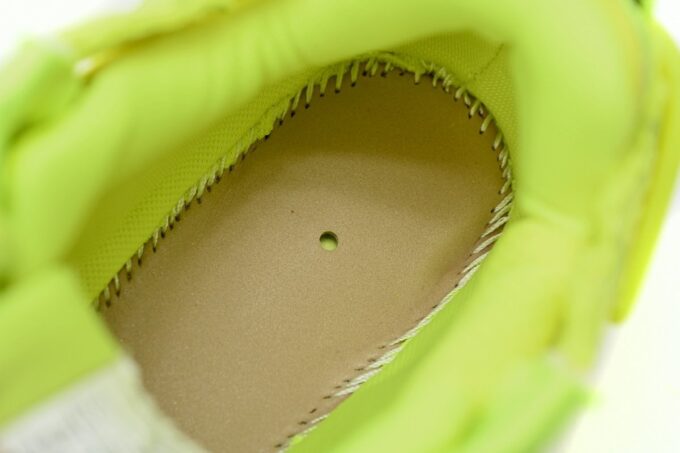 Balenciaga Runner Fluorescent Green - Image 3