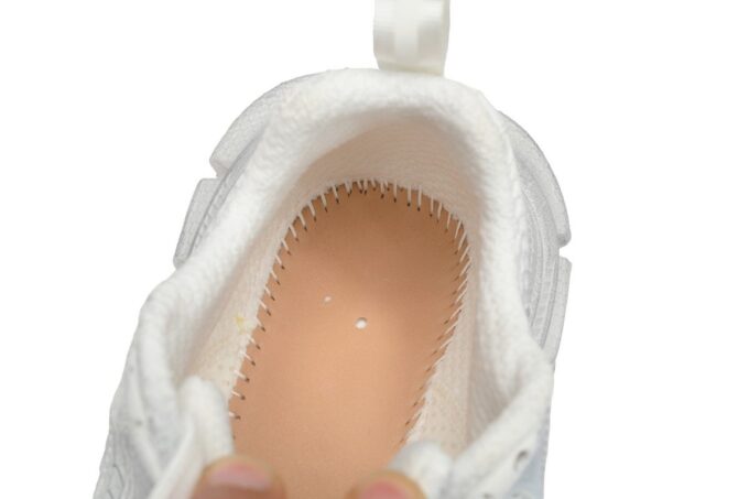 Balenciaga 3XL All White - Image 8