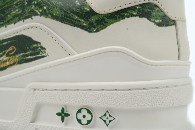 Louis Vuitton Trainer Green - Image 5
