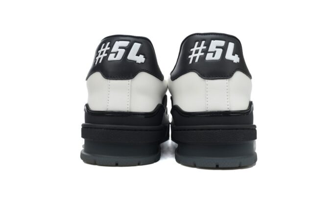 Louis Vuitton Trainer White Black - Image 5