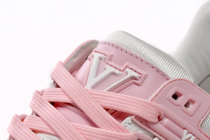 Louis Vuitton Trainer Rose Pink - Image 3