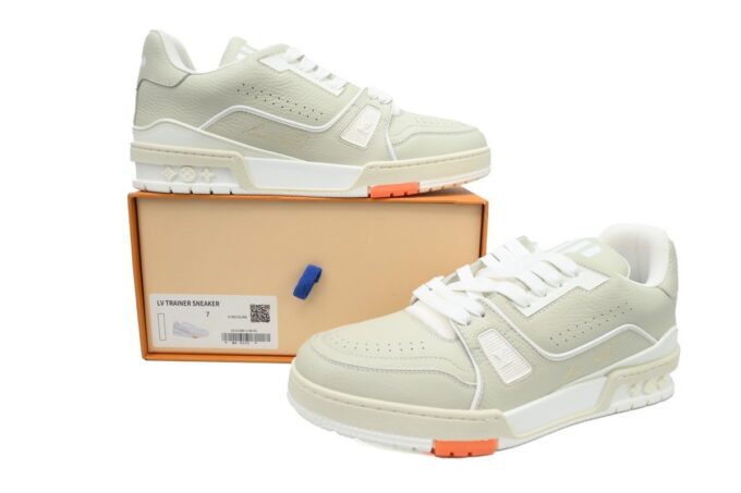 Louis Vuitton Trainer Grey Orange - Image 3