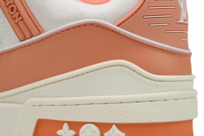 Louis Vuitton Trainer Peach - Image 3