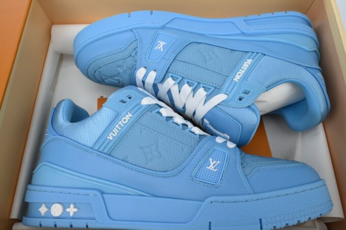 Louis Vuitton Trainer Blue - Image 7