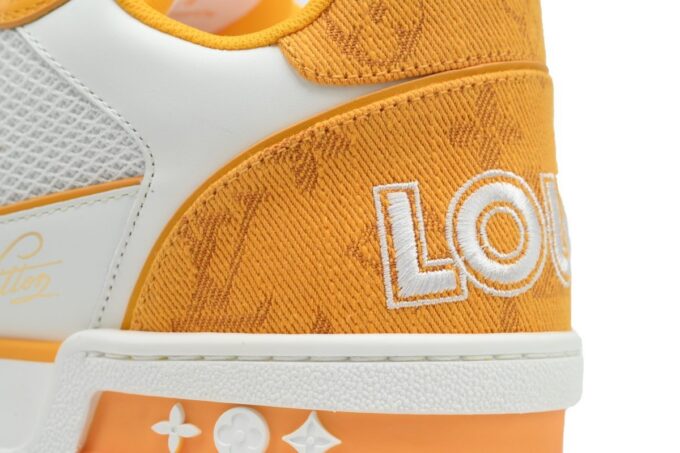 Louis Vuitton Trainer Yellow - Image 4