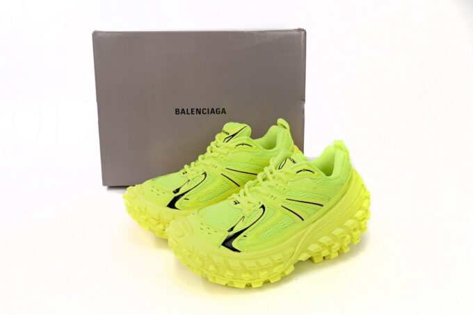 Balenciaga Defender Apple Green - Image 2