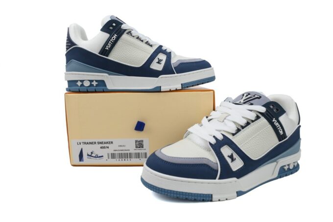 Louis Vuitton Trainer White Blue - Image 4