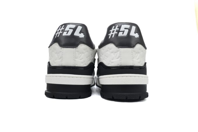 Louis Vuitton Trainer Black White - Image 2