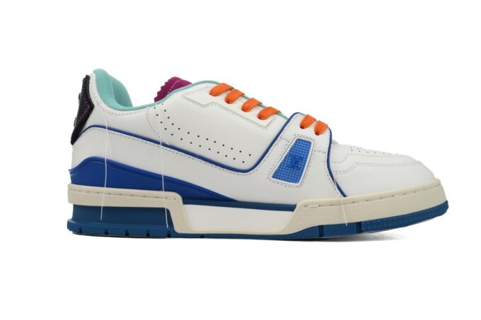 LOUIS VUITTON Trainer Lake Blue - Image 6