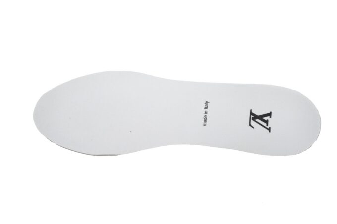 Louis Vuitton Trainer Monogram - Image 2