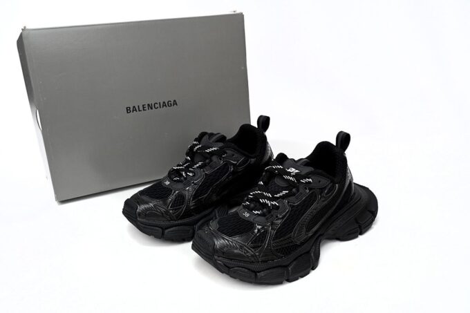 Balenciaga 3XL All Black - Image 2