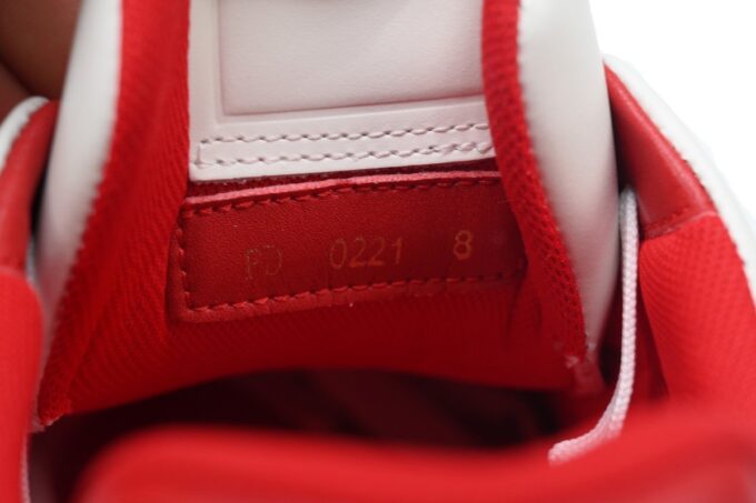 Louis Vuitton Trainer White Red - Image 7