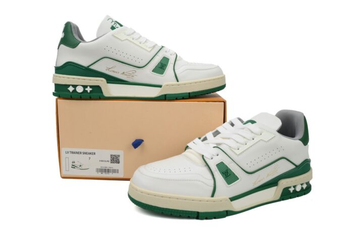 Louis Vuitton Trainer White Green - Image 5
