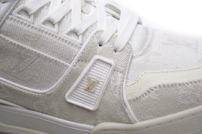 Louis Vuitton Trainer White Denim - Image 3