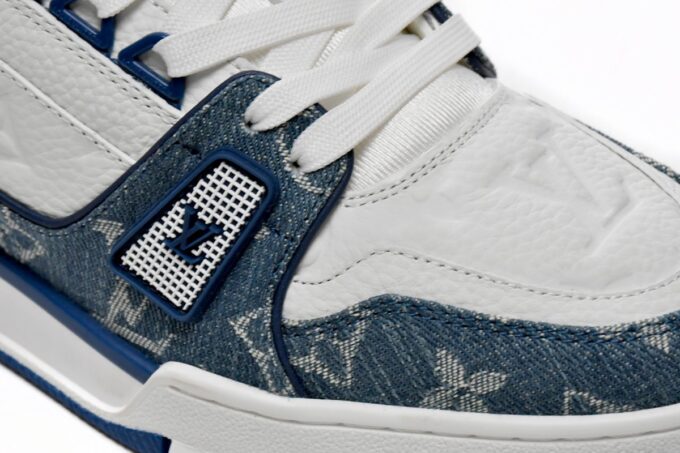 Louis Vuitton Trainer Cowboy Blue - Image 10