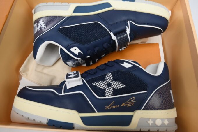 Louis Vuitton Trainer Dark Blue - Image 2