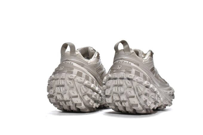 Balenciaga Defender Beige - Image 3