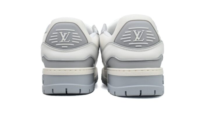 Louis Vuitton White Grey - Image 3