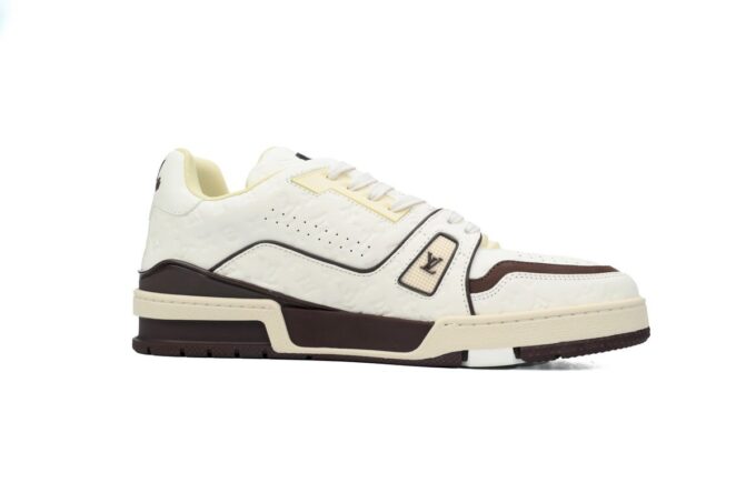 LOUIS VUITTON x Tyler Trainer - Image 2