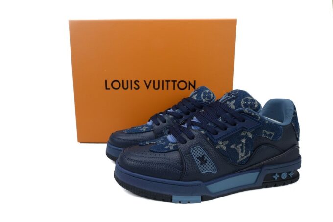 Louis Vuitton Trainer Blue - Image 6