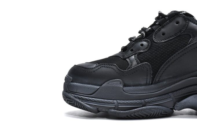 Balenciaga Triple S Black - Image 7