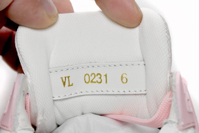 Louis Vuitton Trainer Rose Pink - Image 8
