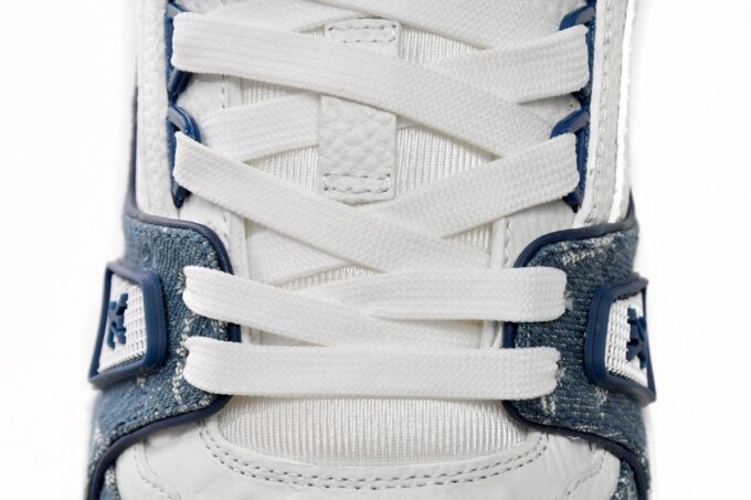 Louis Vuitton Trainer Cowboy Blue - Image 12
