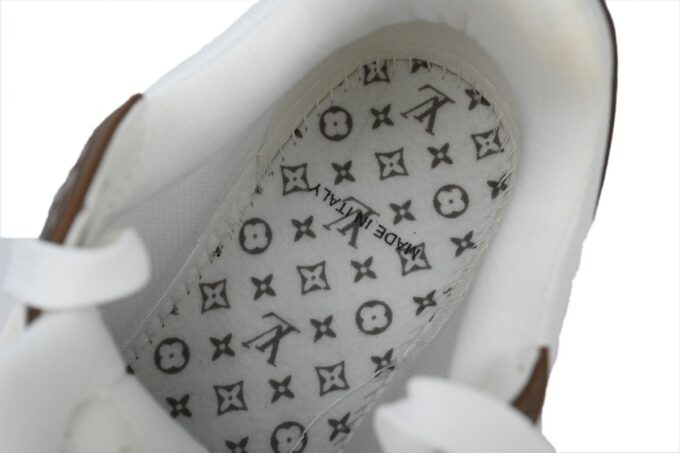 Louis Vuitton Trainer Mocha - Image 9