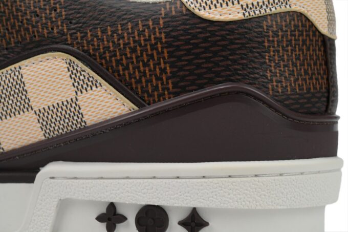 Louis Vuitton Trainer - Image 5