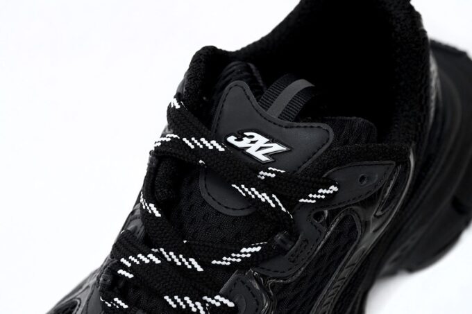 Balenciaga 3XL All Black - Image 6