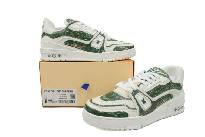 Louis Vuitton Trainer Green - Image 8