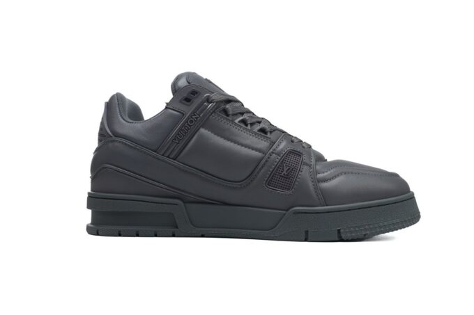 Louis Vuitton Trainer - Image 6