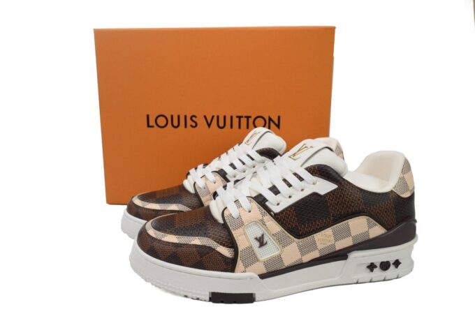 Louis Vuitton Trainer - Image 6