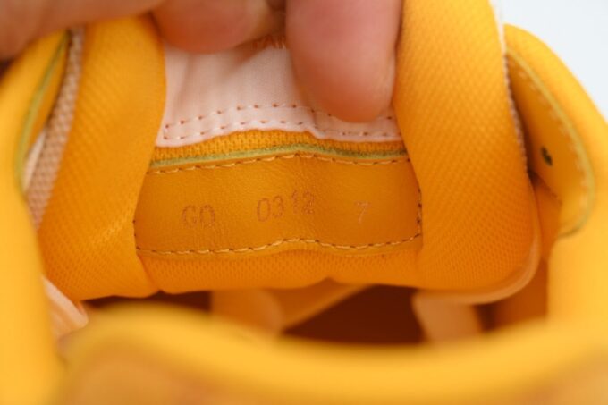 Louis Vuitton Trainer Yellow - Image 7