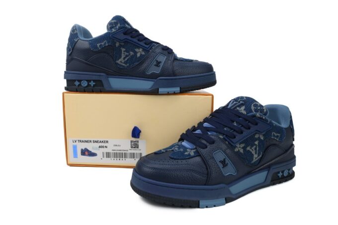Louis Vuitton Trainer Blue - Image 7