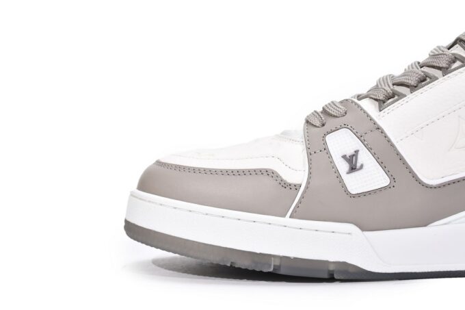 Louis Vuitton Trainer Grey White - Image 18