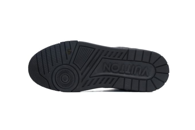 Louis Vuitton Trainer - Image 4