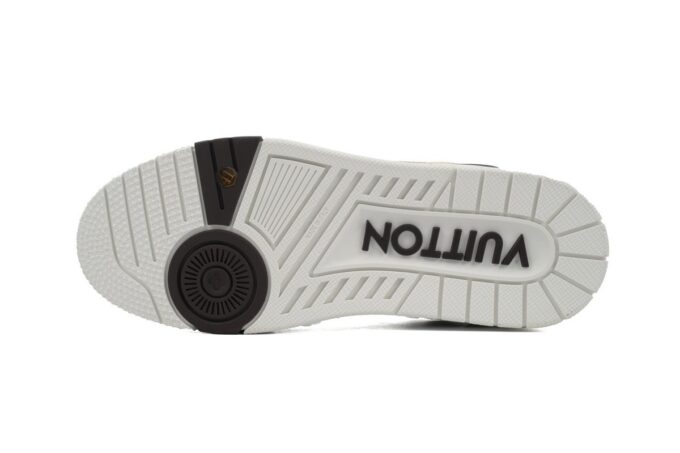 Louis Vuitton Trainer - Image 8