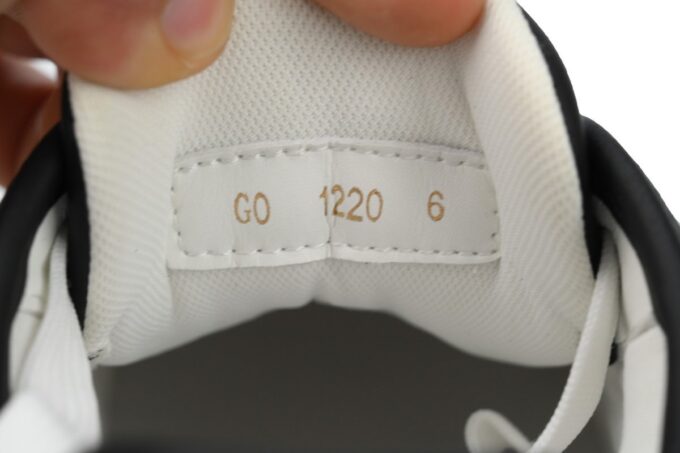 Louis Vuitton Trainer Black White - Image 11