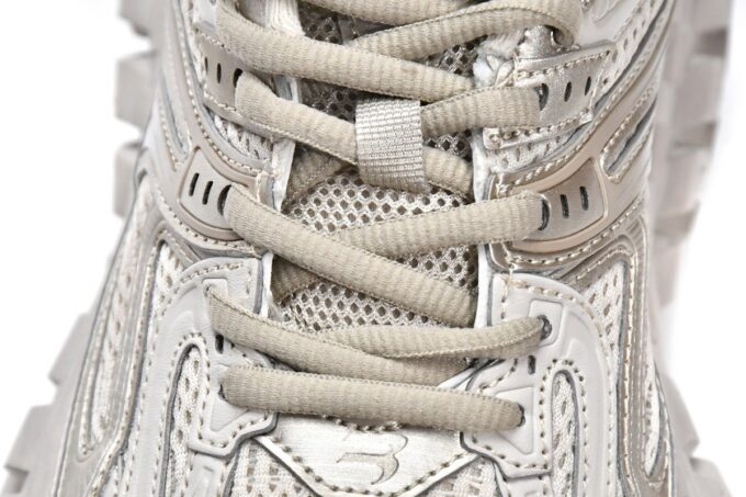 Balenciaga Defender Beige - Image 15
