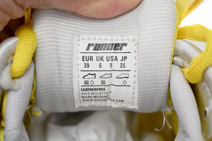 Balenciaga Runner Black Yellow - Image 9