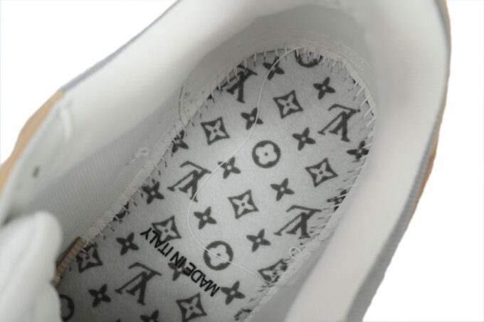 Louis Vuitton Trainer - Image 6