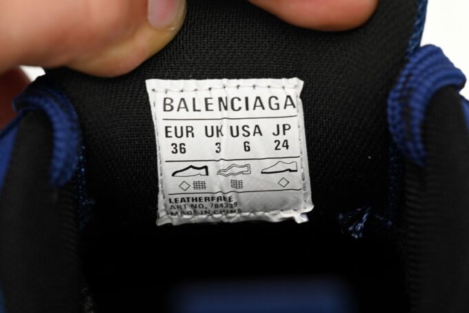 Balenciaga CARGO White Sapphire Blue - Image 11