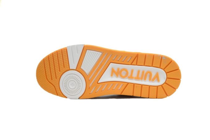 Louis Vuitton Trainer Yellow - Image 4